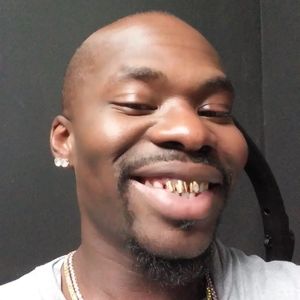 Meet your Posher, Damon